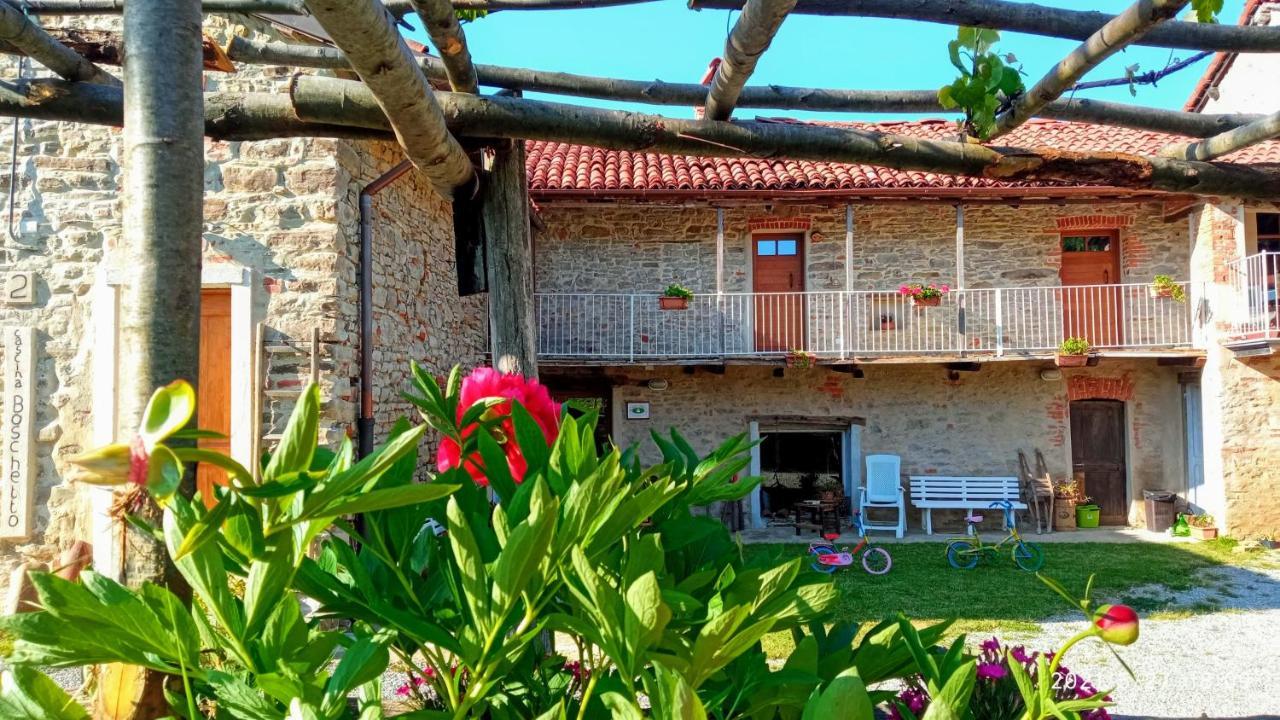 Cascina Boschetto Panzió Saliceto Kültér fotó