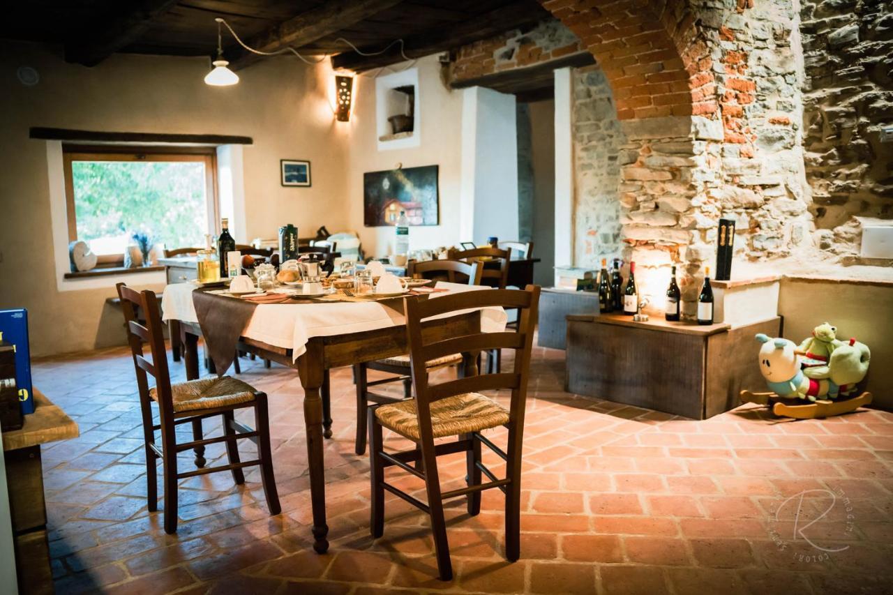 Cascina Boschetto Panzió Saliceto Kültér fotó