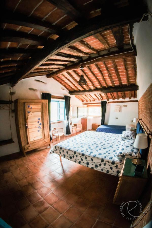 Cascina Boschetto Panzió Saliceto Kültér fotó