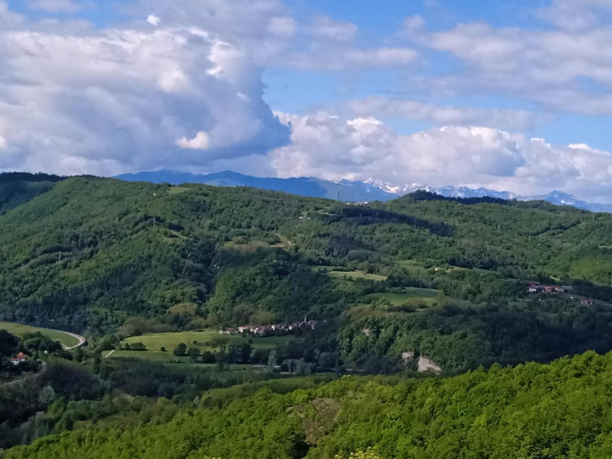 Cascina Boschetto Panzió Saliceto Kültér fotó